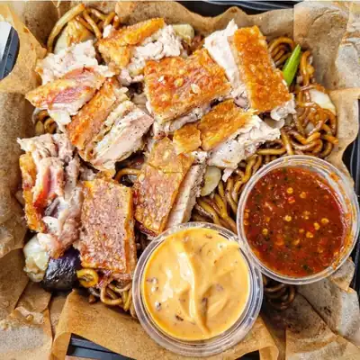 Crispy Pork Belly Chowmein