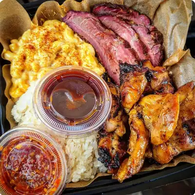Tritip, chicken, Mac n sticky rice